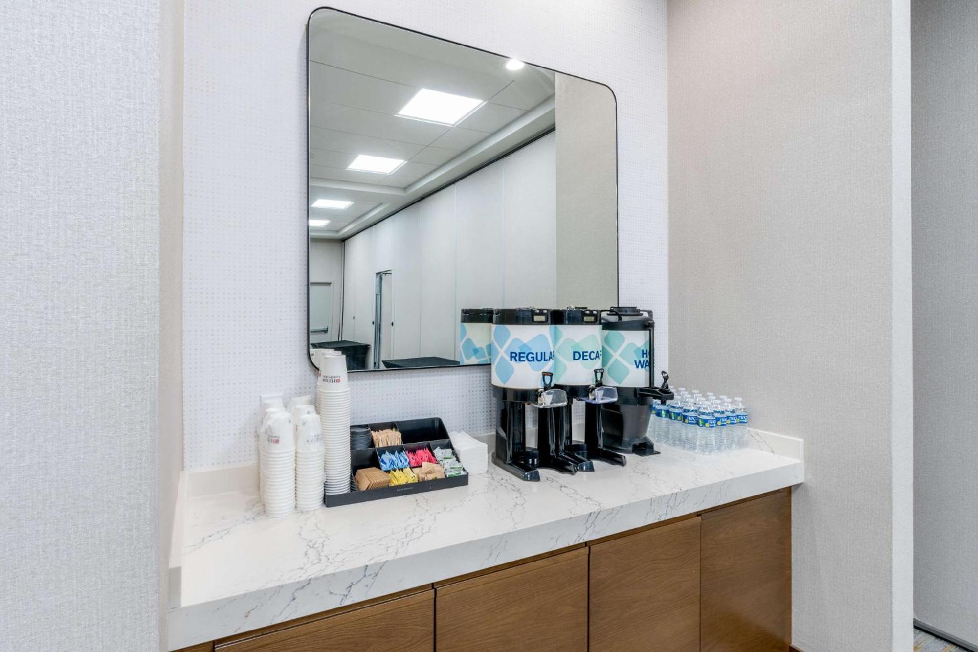 Hilton Garden Inn Albuquerque Uptown Kültér fotó